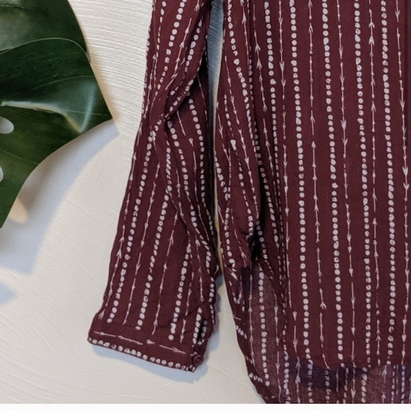 Cloth & Stone Patterned Button Down - Picture 4 of 6